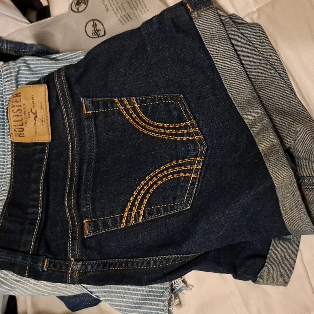 Hollister shorts don't fit me anymore